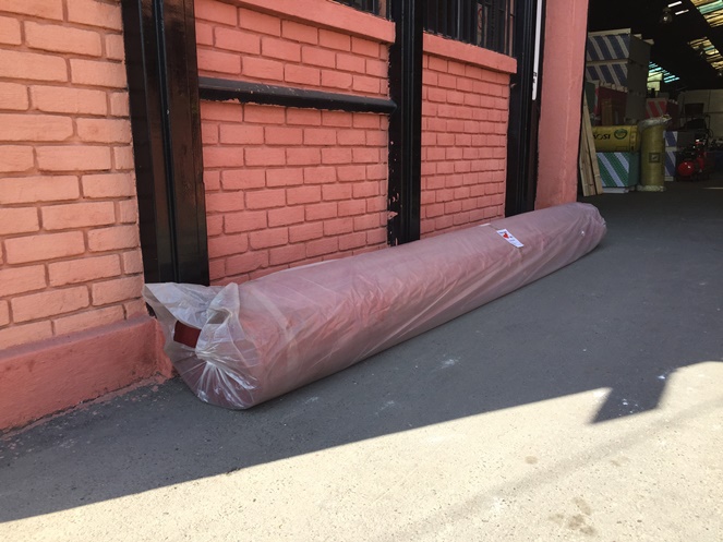 Cubrepiso Por Rollo de 195 m2 / Nuevo / Rojo #2