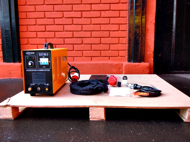 Cortadora De Plasma 380 Volt Inverter / CUT-60-3 