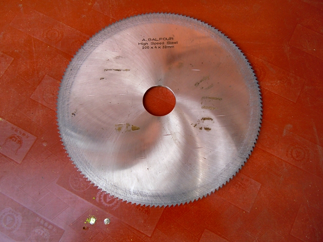 Sierra para Metal 200 x 4 x 32 mm #2