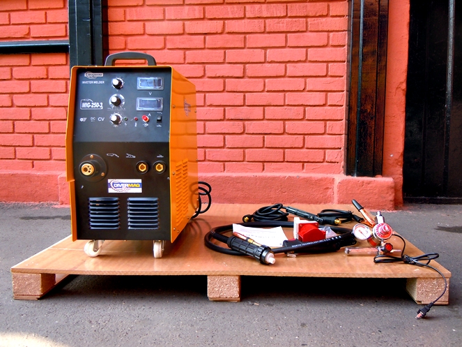 Soldadora Mig + Arco Inverter 380 Volt / Mig-250-3 