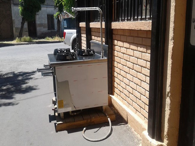 Cocina Industrial / Acero Inoxidable / Casta SRL / Italiana / 3 Platos / Usado  #6