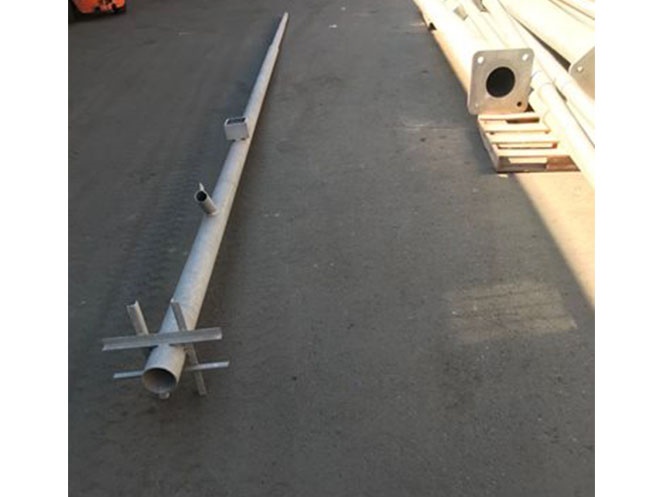 Poste Galvanizado / 8.900 mm Largo #3