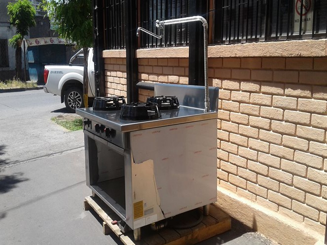 Cocina Industrial / Acero Inoxidable / Casta SRL / Italiana / 3 Platos / Usado  #3