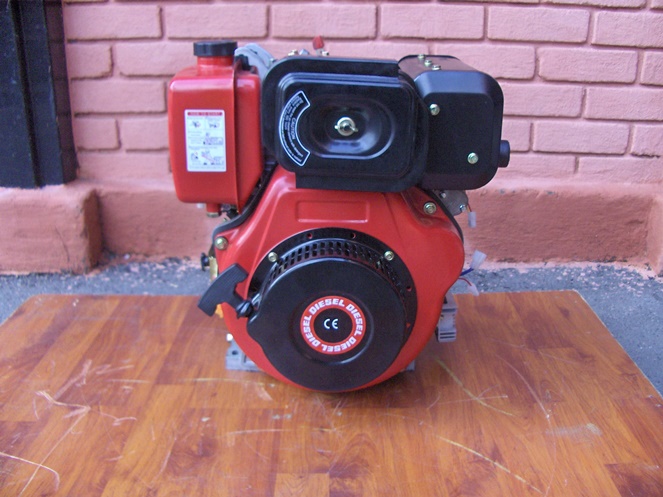 Motor Diesel Partida Eléctrica / 10 Hp Alfamaq  #2