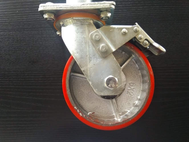 Base + Rueda con Freno Para Andamio / Alfamat #4