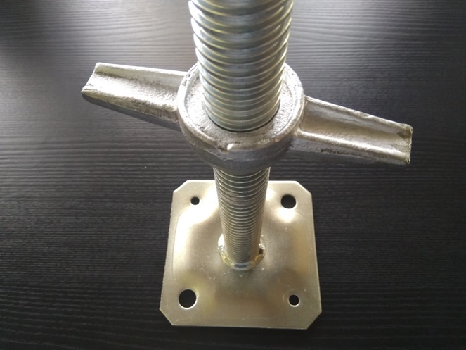 Regulador Ajustable de Altura para Andamio / Alfamat #2