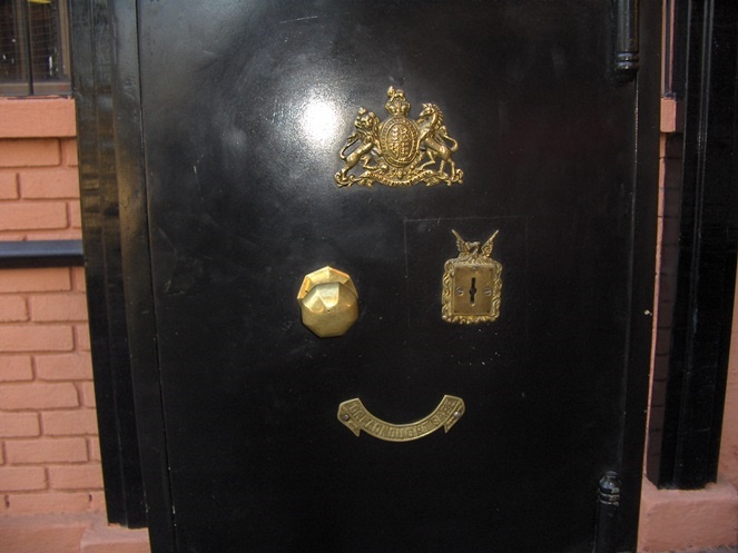 Caja Fuerte /  Dread Nought Safe Pedestal Negro / Usada / 3 #4