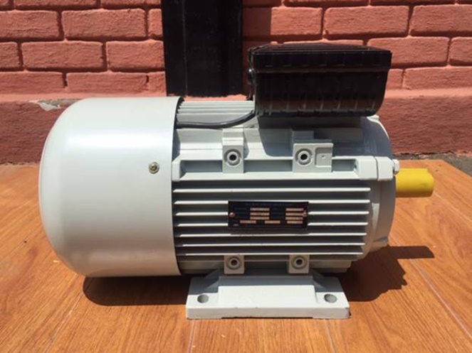 Motor 1 Hp / Cobre / 220 V / 1.400 rpm / Alfamaq  #6