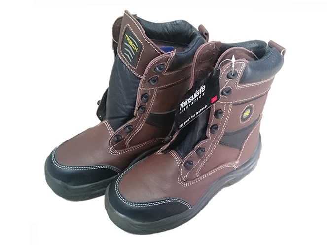 Par de Botas de Seguridad / Treck / N38 #2