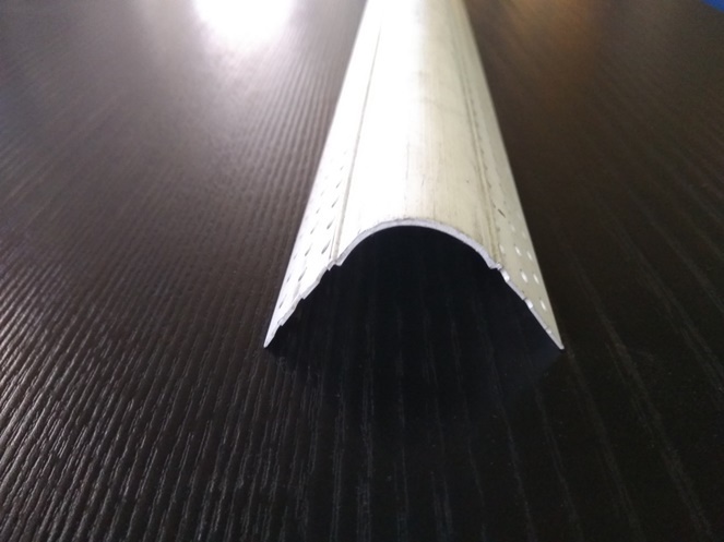 Esquinero  PLT-INT-BD 2.5 mm x 2,45 mt largo #3