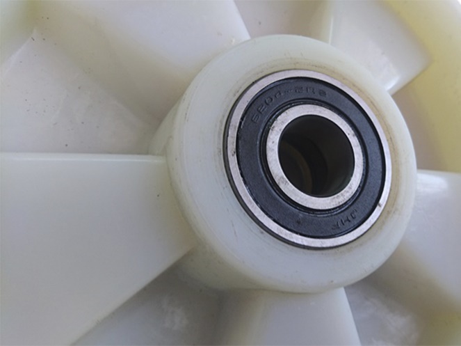 Rueda Trasera Transpaleta 180x50 mm Nylon #4