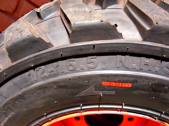 Rueda Completa (Llanta y Neumático) WL915 / Medida 12-16.5 #3