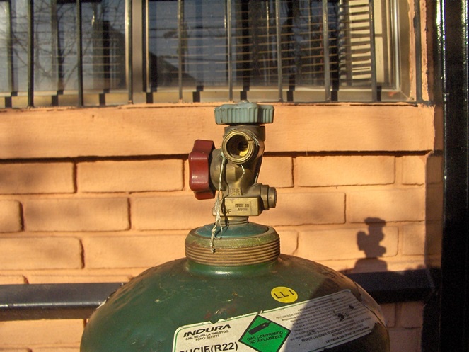 Tubo de Gas Refrigerante R22 / Usado #2