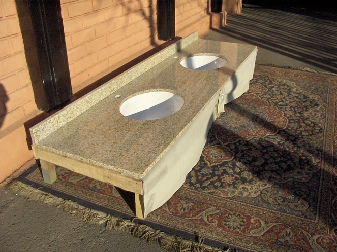 Vanitorio Granito Amarillo 2.000 x 572 x 20 mm aprox #4