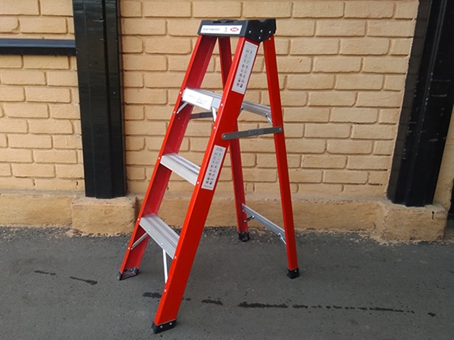 Escalera Tijera / Fibra De Vidrio / SYF004 / Alfamat / 1.16 Mt #4