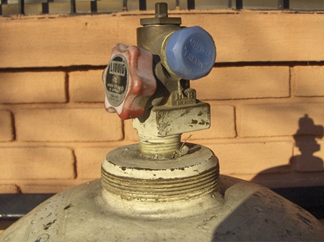 Tubo de Gas Freón 22 / Usado #2