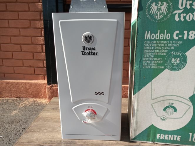 Calefont Ursus Trotter Modelo C-18 / 18 Litros / Gas Natural Ionizado  #3