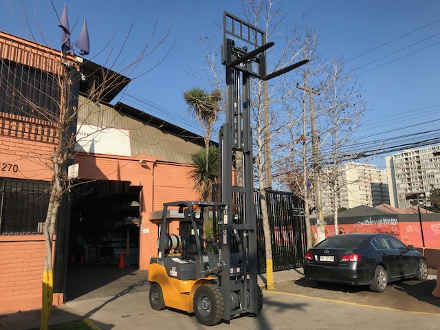 Grúa Horquilla 2.5 T Gasolina / Lpg / Motor Nissan K25 Japon / Alfamaq  #11