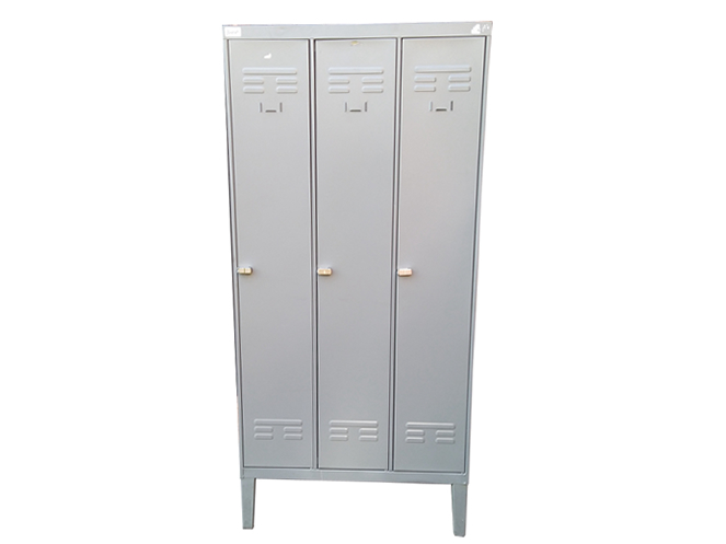 Locker 3 puertas  / Bash / Usado  #1