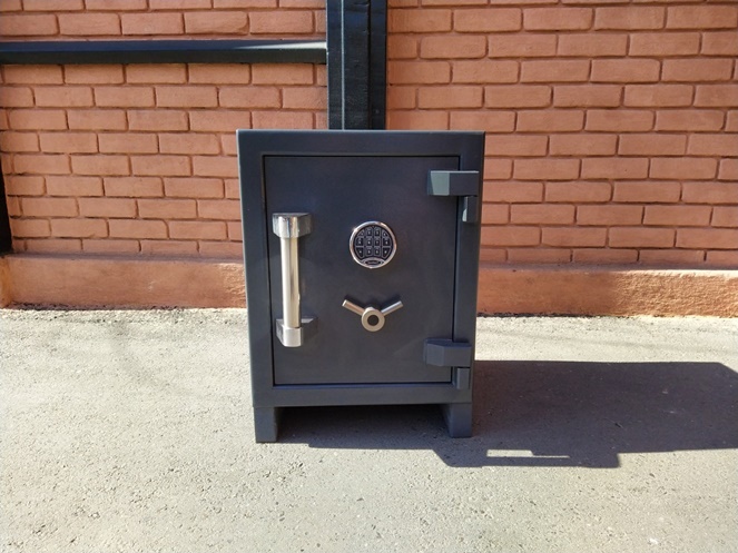 Caja Fuerte / Bash modelo 6125 / Usado #2