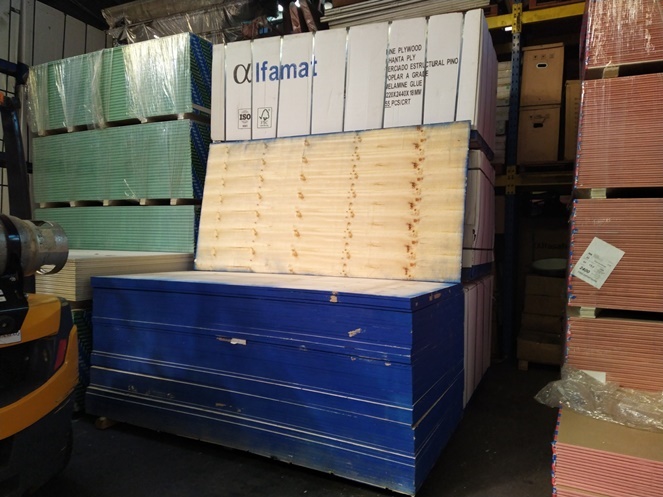 Terciado Estructural / 1.220 x 2.440 x 18 mm / Alfamat #3