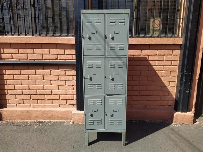 Locker 6 puertas Gris / 2 Filas / Bash / Usado #2