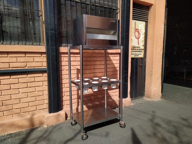 Estante A. Inox. Porta Servicios Biggi con ruedas / 3 Niveles con Dispensador Pan / Usado / B2 #2