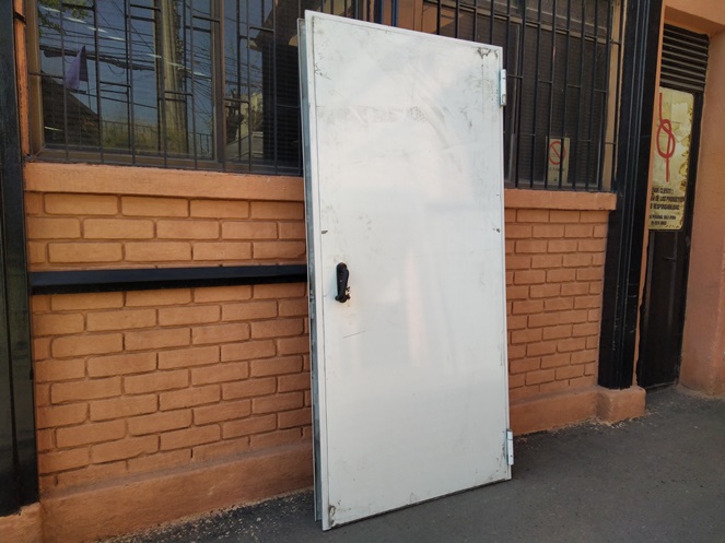 Puerta Seguridad / NovoF60 / 950 x 2.070 mm / Derecha / Bash #2