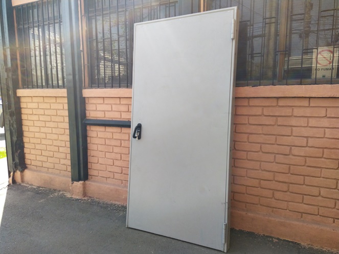 Puerta Seguridad / NovoF60 / 960 x 2.070 mm / Derecha / Bash #3