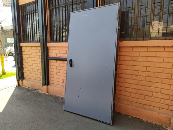 Puerta Seguridad Galv / NovoF60 / 1.000 x 2.040 mm / Derecha / Bash #3