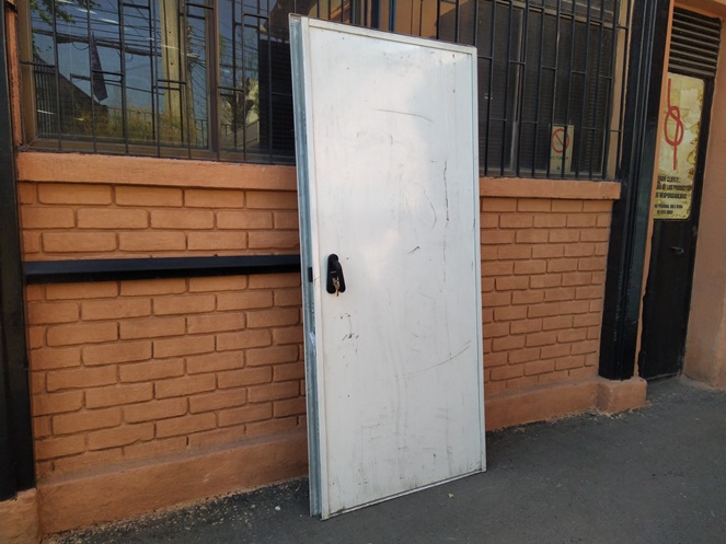 Puerta Seguridad / NovoF60 / 900 x 2.040 mm / Izquierda / Bash #2