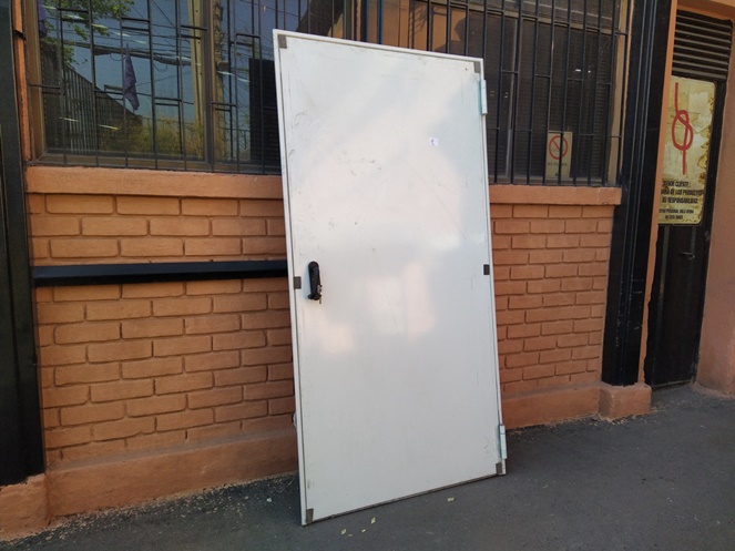 Puerta Seguridad / NovoF60 / 1.000 x 2.030 mm / Derecha / Bash #2