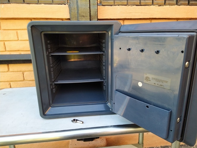 Caja Fuerte Bash / Solo Con Llave / Honeywell / Usado #7