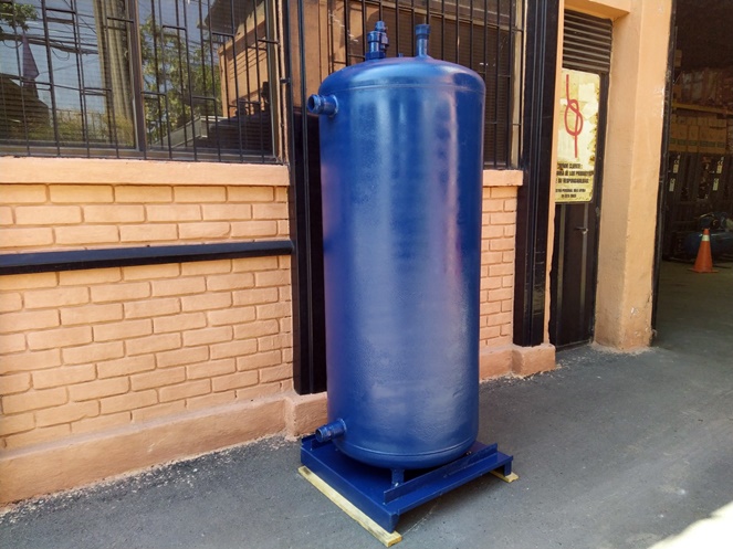 Estanque Aire / Acero Carbono / 600 Lts aprox / Usado #2