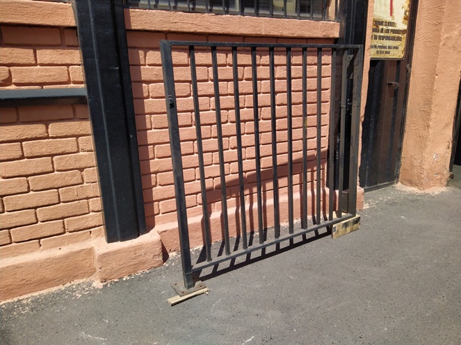 Set 8 Paños de reja Perfil de Fierro / Usado #2