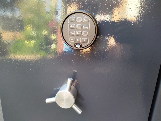 Caja Fuerte / Bash / con clave digital / Usado / 195 #6