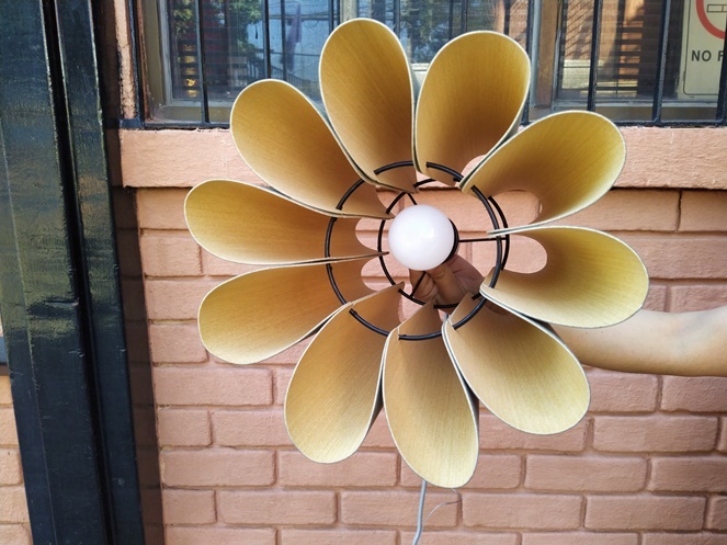 Lampara colgante de madera / marca Interlight / Usada #3