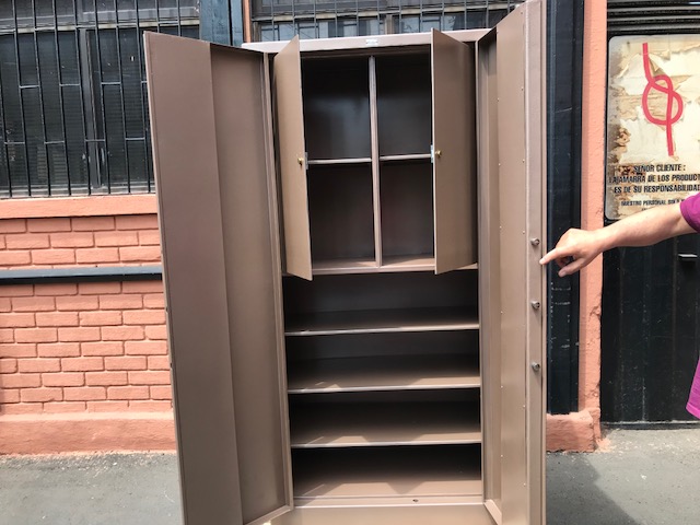 Caja Fuerte Ropero de Seguridad / Bash / con Llave / 206 / Usado  #5