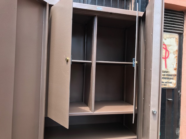 Caja Fuerte Ropero de Seguridad / Bash / con Llave / 206 / Usado  #6