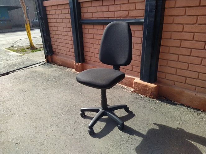 Silla escritorio giratoria Negra / Usado  #3