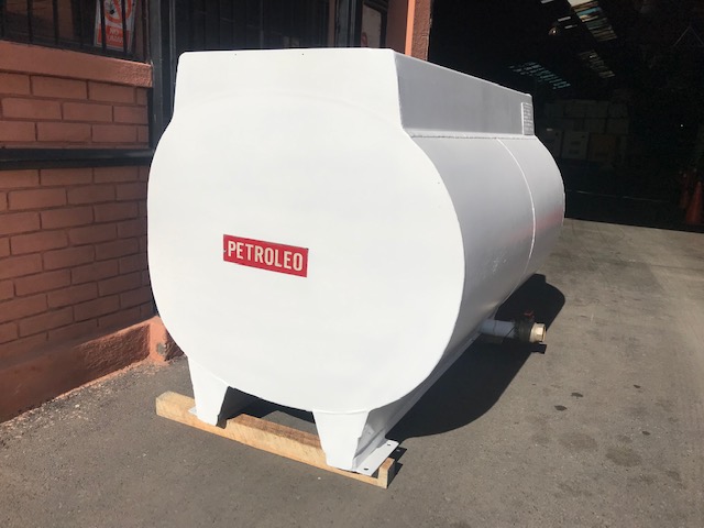 Estanque Petroleo /  Acero Carbono /  2.000 lt. aprox. / Usado / N4 #2