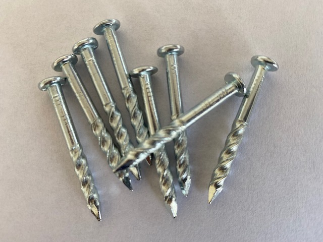 Caja Clavos Galvanizado Helicoidal / 1 1/2 