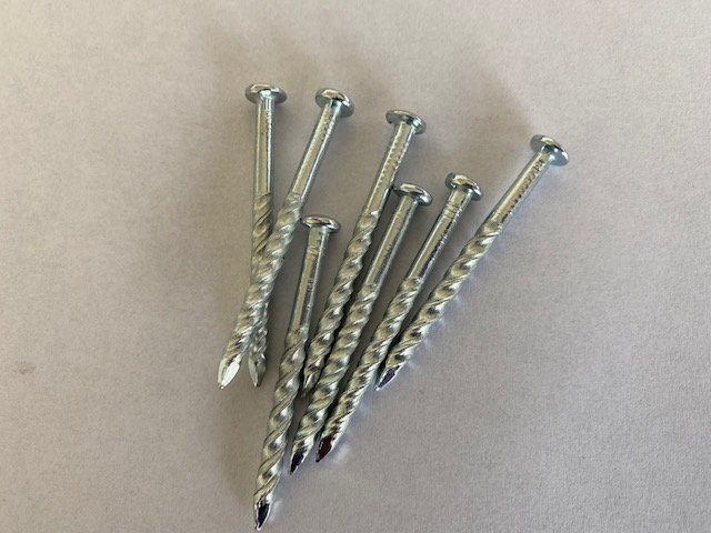 Caja Clavos Galvanizado Helicoidal / 2 