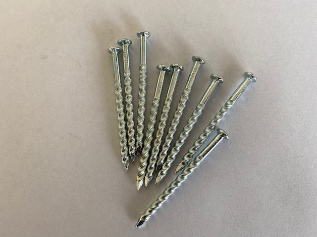 Caja Clavos Galvanizado Helicoidal / 2 1/2 