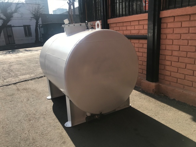 Estanque Petroleo / Acero Carbono / Capacidad 1.500 Lts. aprox. / Usado #2
