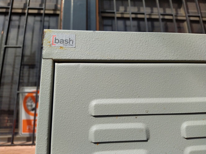 Locker 2 puertas 1 fila / Bash / Usado #4