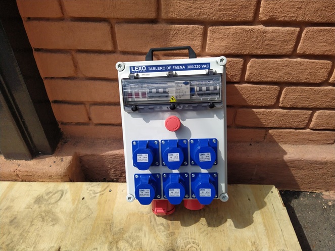 Gabinete Tablero de Faena Portatil Lexo 380/220 VAC (Modelo 3) #4
