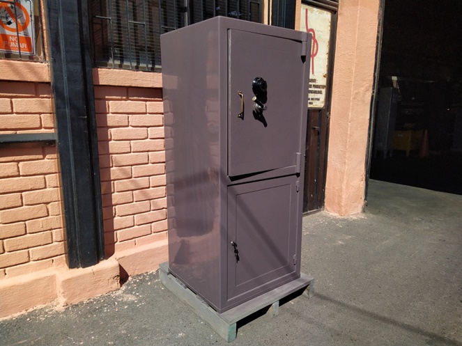 Caja Fuerte Marca Bash / Café con Clave / Usado / 248 #2