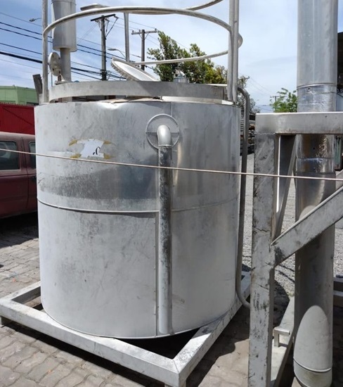 Estanque Acero Inoxidable con Baranda, con Agitador, Doble Camisa 4.000 lts aprox / Usado #4