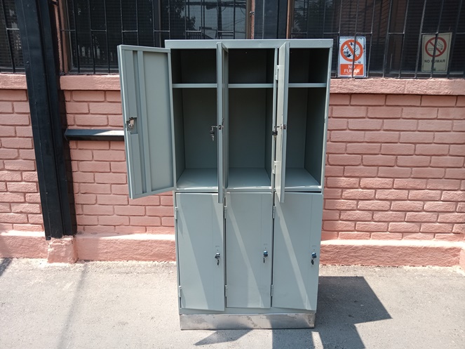 Locker 6 Puertas Gris con Cerradura y 2 Llaves por Puerta / Usado #6